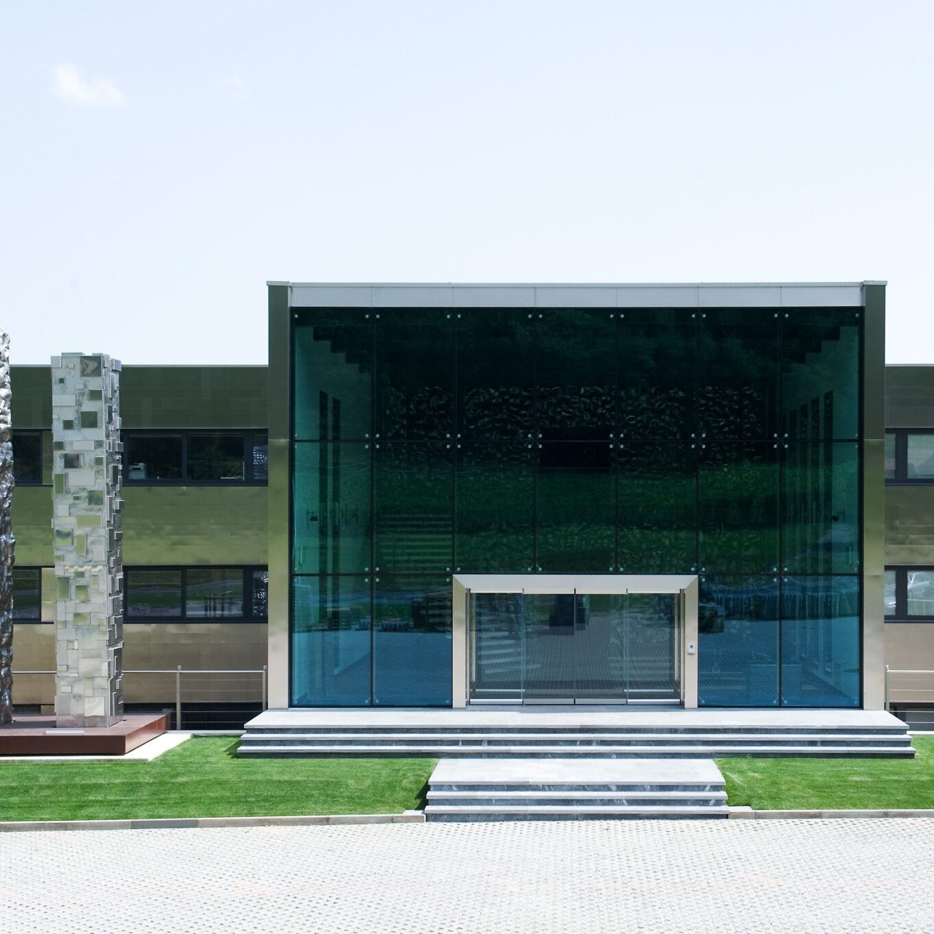 Extra-size glass-min